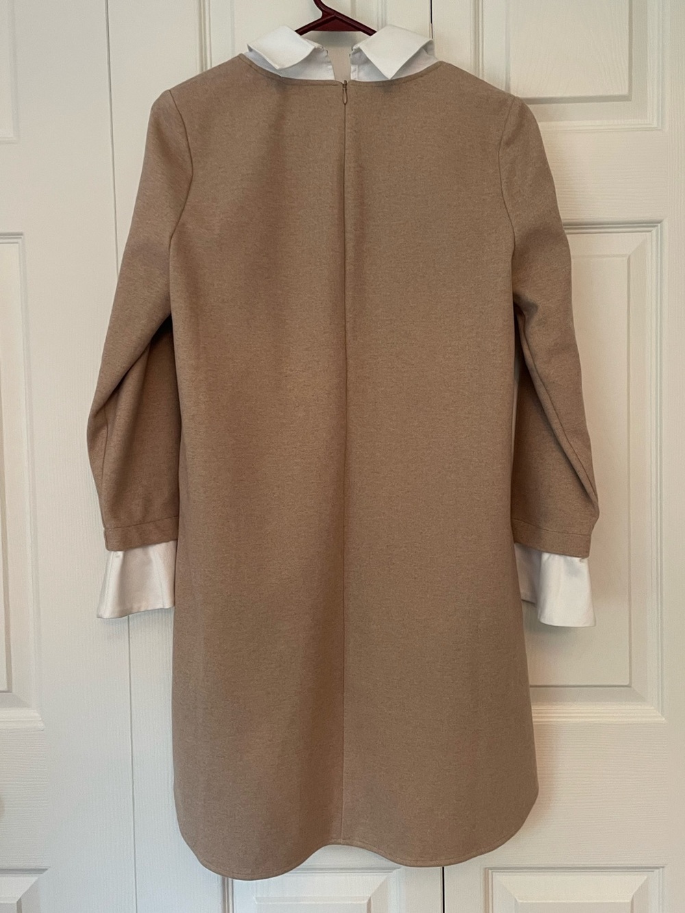 Tuckernuck Dakotah Shift Dress with White Collar & Cuffs Medium - Picture 4 of 9